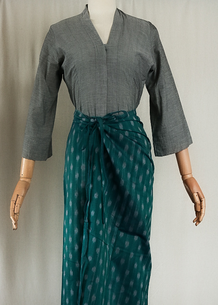 Kain Lilit Tali - Sari Telu (Emerald)